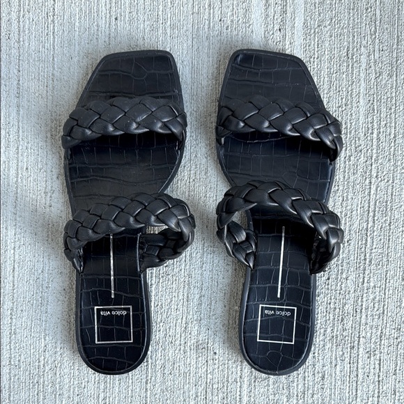 Dolce Vita Indy Sandals - Picture 2 of 8